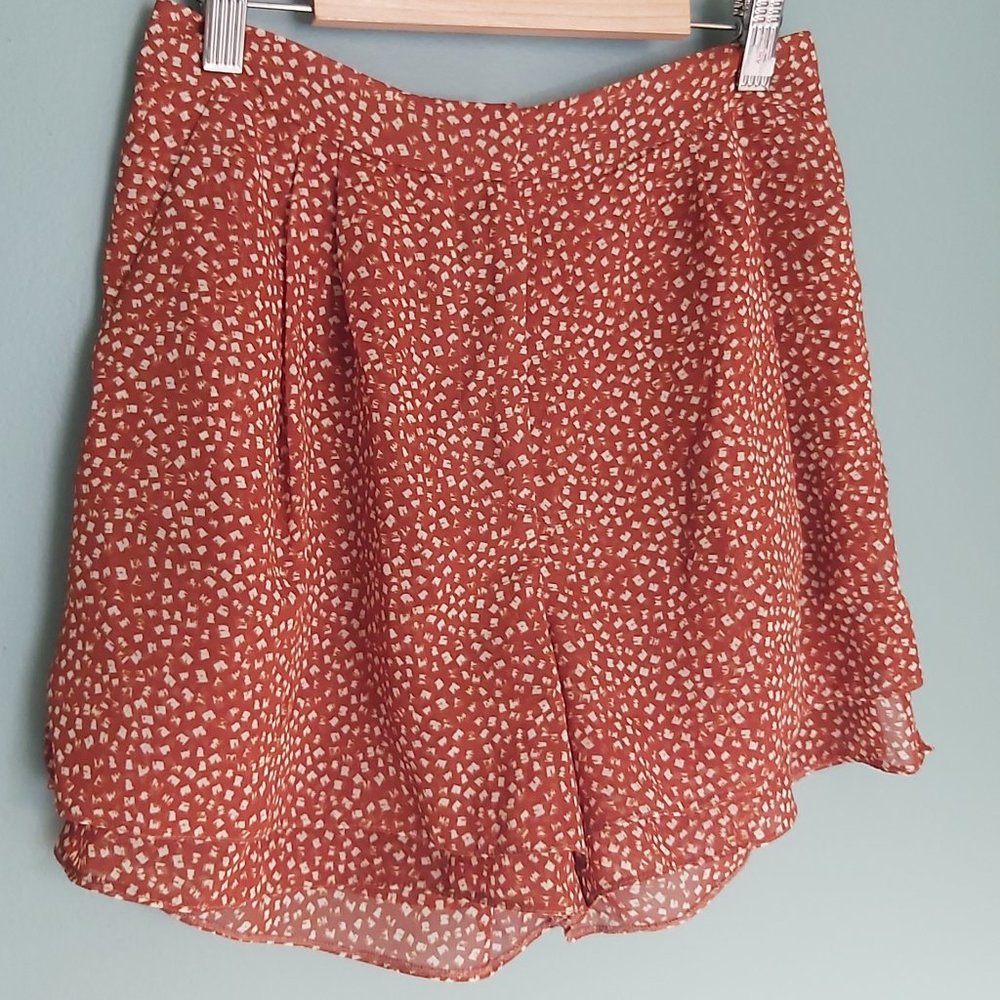 Flowy floral shorts sz 2